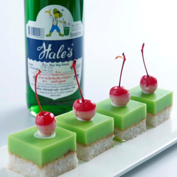 Thai Coconut Glutinous Rice Cakes